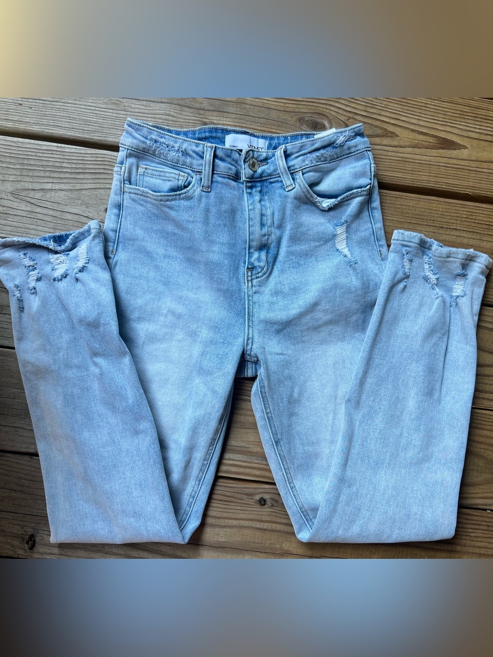 Vervet by Flying Monkey High Rise Light Wash Distressed Jeans Size 27 - Picture 8 of 11